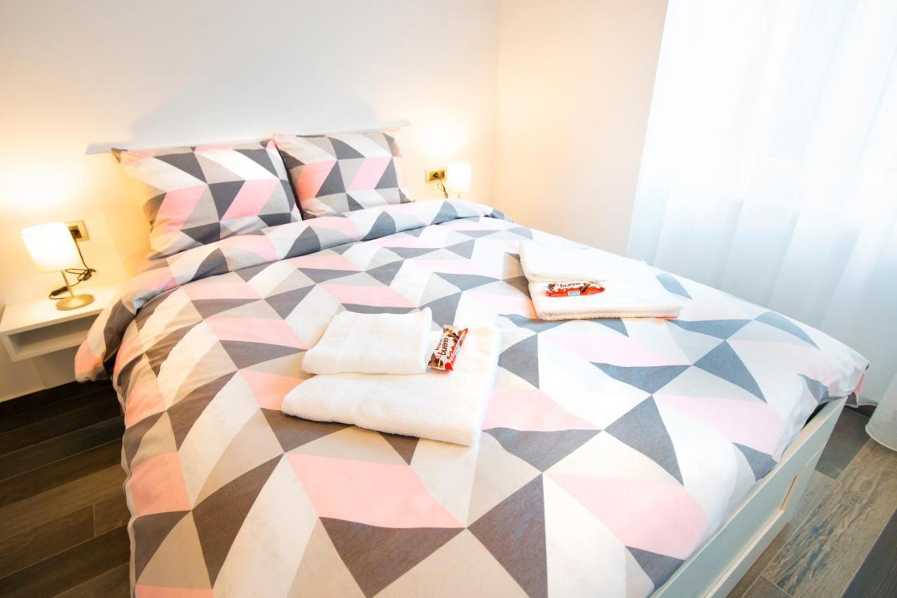 Apartmani Sterija Novi Sad Esterno foto