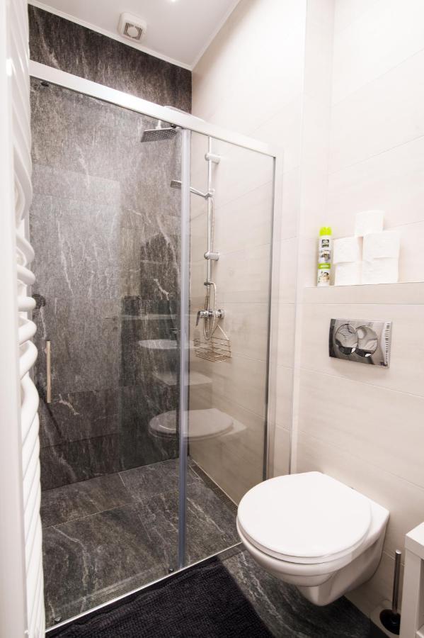 Apartmani Sterija Novi Sad Esterno foto